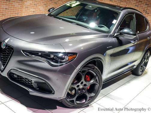Vesuvio Gray Metallic 2024 Alfa Romeo Stelvio Veloce AWD