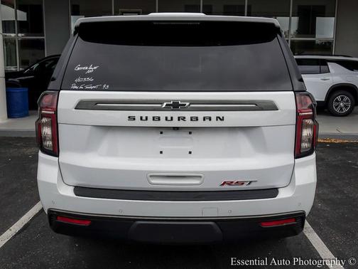 2021 Chevrolet Suburban RST