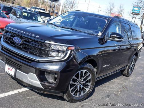 Black Metallic 2025 Ford Expedition Max Platinum