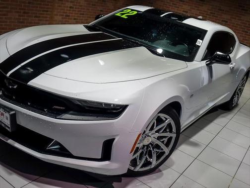 2022 Chevrolet Camaro 2LT