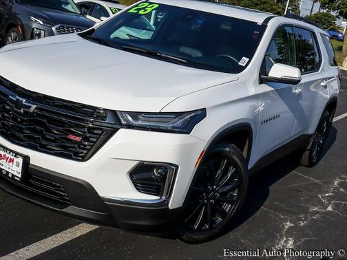 2023 Chevrolet Traverse RS