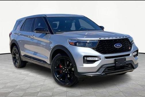 Iconic Silver Metallic 2021 Ford Explorer ST