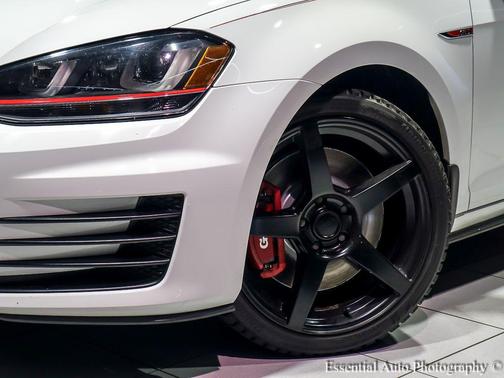 2017 Volkswagen Golf GTI 2.0T S 4-Door