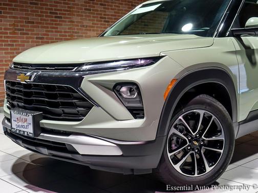 Cacti Green 2026 Chevrolet Trailblazer LT