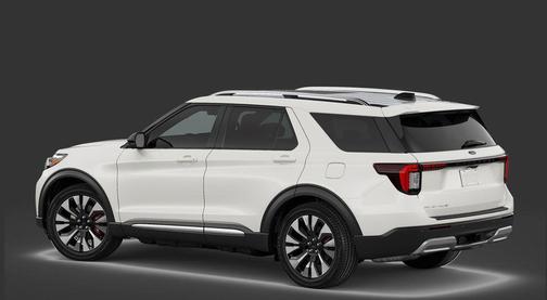 2022 Ford Explorer ST-Line