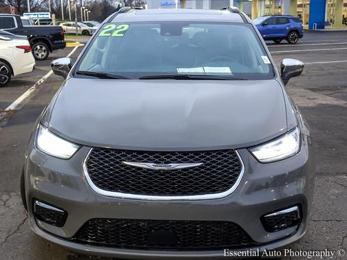 2022 Chrysler Pacifica Hybrid Limited