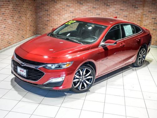 2022 Chevrolet Malibu FWD RS