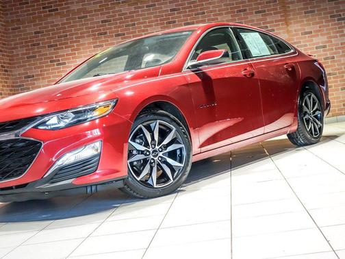 2022 Chevrolet Malibu FWD RS