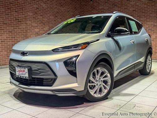 2023 Chevrolet Bolt EUV FWD LT