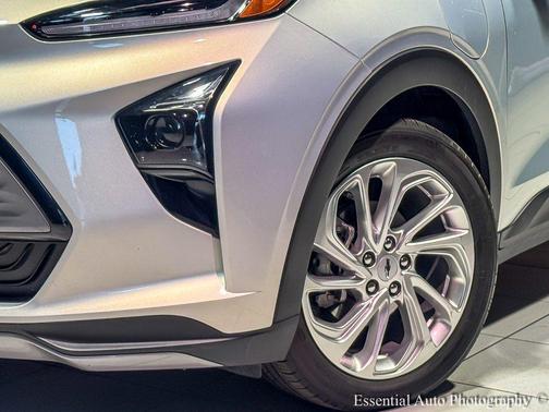 2023 Chevrolet Bolt EUV FWD LT