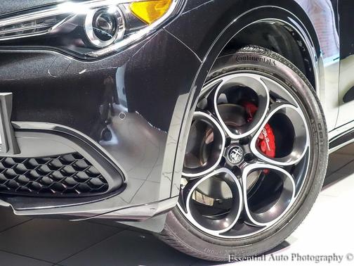 2022 Alfa Romeo Stelvio Ti