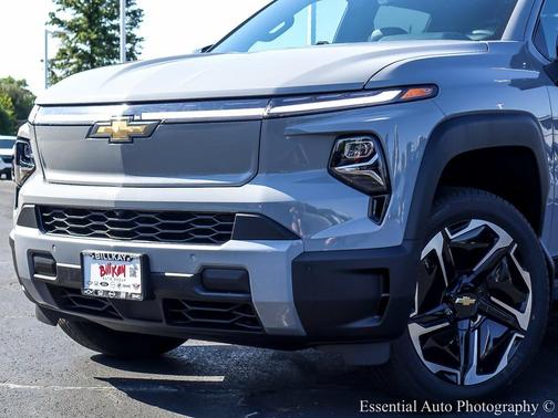 2026 Chevrolet Silverado EV LT