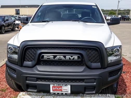 2024 RAM 1500 Classic Warlock Crew Cab 4x4 5'7' Box