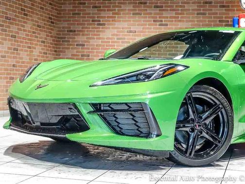 Roswell Green Metallic 2026 Chevrolet Corvette Stingray w/2LT
