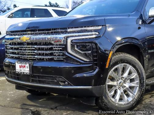 2025 Chevrolet Suburban Premier