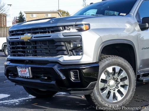2026 Chevrolet Silverado 2500 Custom