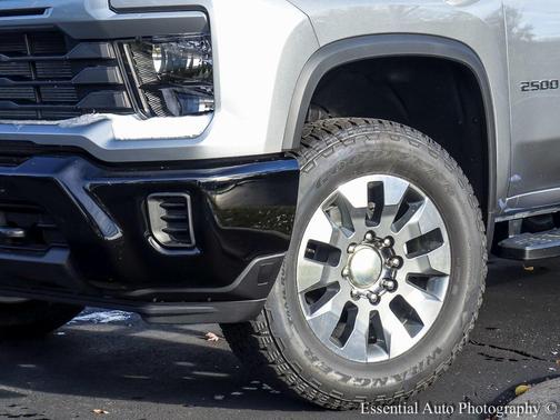 2026 Chevrolet Silverado 2500 Custom