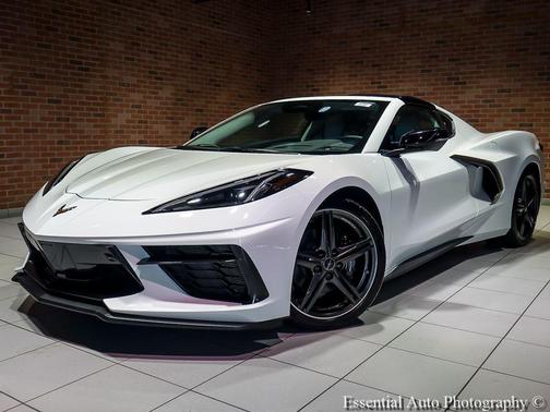 Arctic White 2024 Chevrolet Corvette Stingray w/3LT