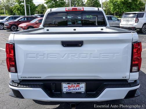 Summit White 2023 Chevrolet Colorado LT