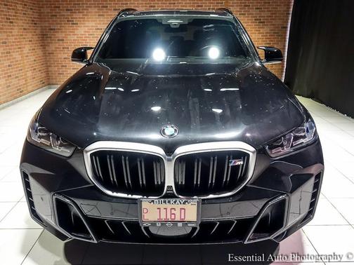 2026 BMW X5 M60i
