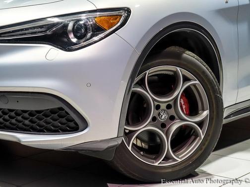 2022 Alfa Romeo Stelvio Ti
