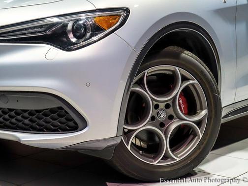 2022 Alfa Romeo Stelvio Ti