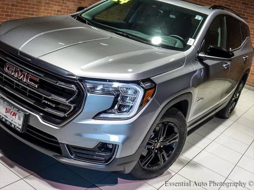 2024 GMC Terrain AWD AT4