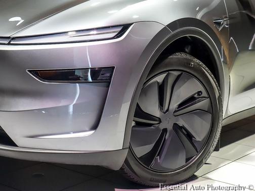 Stealth Grey 2026 Tesla Model Y Premium Rear-Wheel Drive