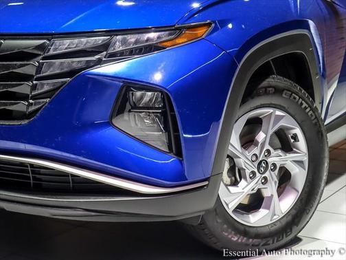 2022 Hyundai TUCSON SE