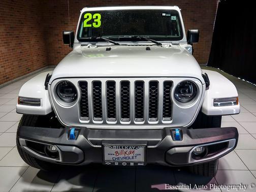 Bright White Clearcoat 2023 Jeep Wrangler 4xe Sahara