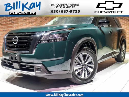 2023 Nissan Pathfinder SL 4WD