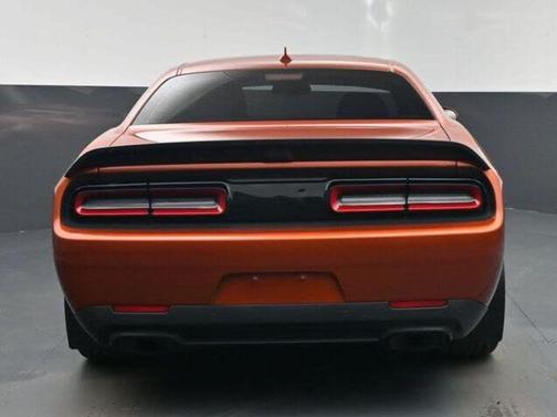 Sinamon Stick 2021 Dodge Challenger R/T Scat Pack Widebody