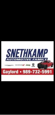 Photo 4 of 43 of 2021 Jeep Grand Cherokee Laredo X