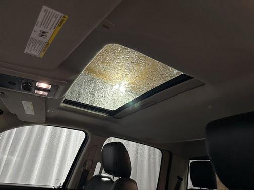 True Blue Pearlcoat 2017 RAM 1500 Laramie