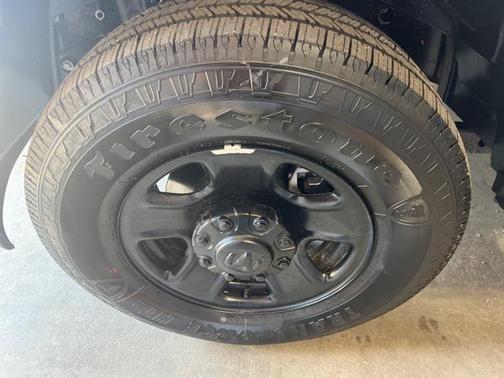 2025 RAM 2500 Tradesman Crew Cab 4x4 6'4' Box