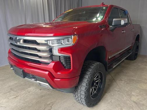 2022 Chevrolet Silverado 1500 High Country
