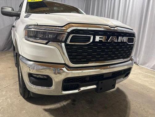 Bright White Clearcoat 2025 RAM 1500 Big Horn/Lone Star