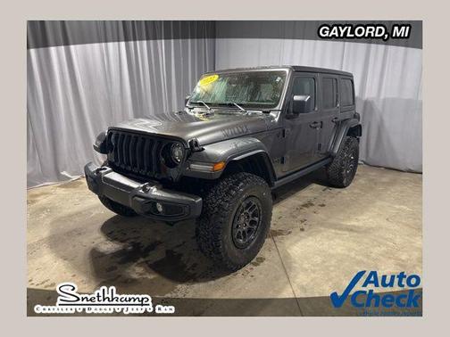 Granite Crystal Metallic Clearcoat 2022 Jeep Wrangler Willys