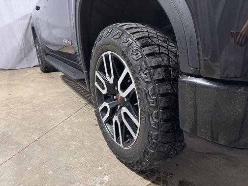 Onyx Black 2021 GMC Sierra 1500 AT4