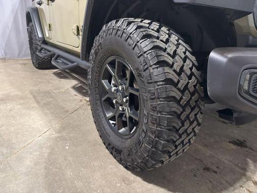 41 2025 Jeep Wrangler Willys