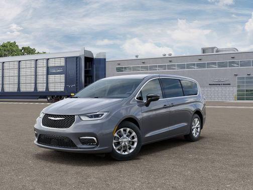 2025 Chrysler Pacifica L
