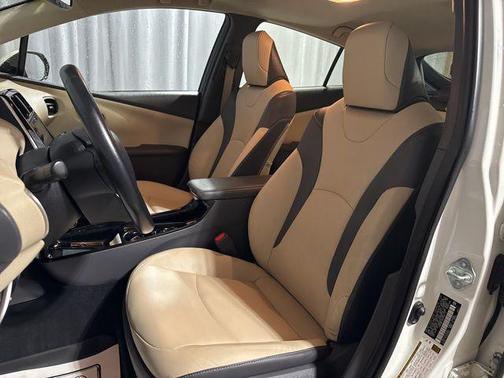 2017 Toyota Prius Four