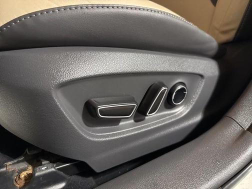 2017 Toyota Prius Four