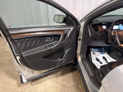 Gray 2013 Ford Taurus Limited