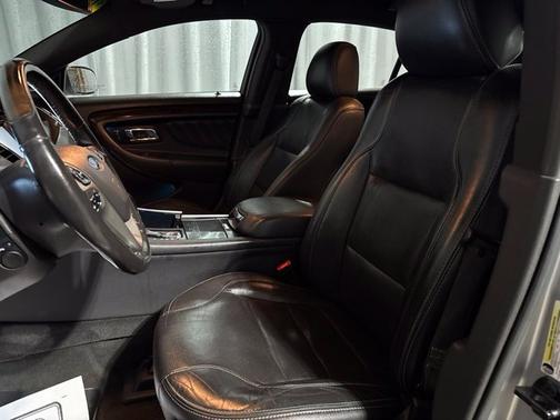 Gray 2013 Ford Taurus Limited
