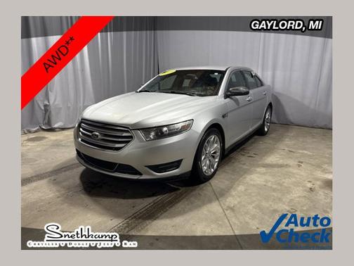 Gray 2013 Ford Taurus Limited