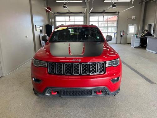 2019 Jeep Grand Cherokee Trailhawk for sale in gaylord, MI - image 37