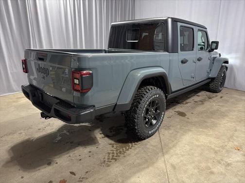 2026 Jeep Gladiator Willys 4x4