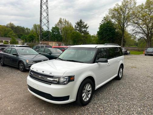 White 2014 Ford Flex SE