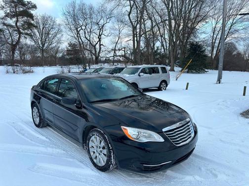 2012 Chrysler 200 LX
